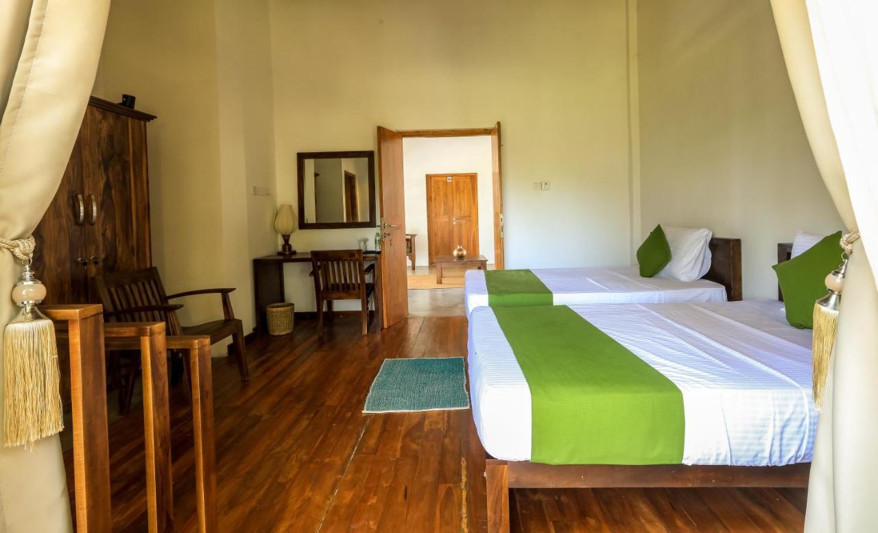 Kayjay Palms Hotel Passikudah Eksteriør billede