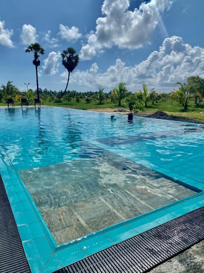 Kayjay Palms Hotel Passikudah Eksteriør billede