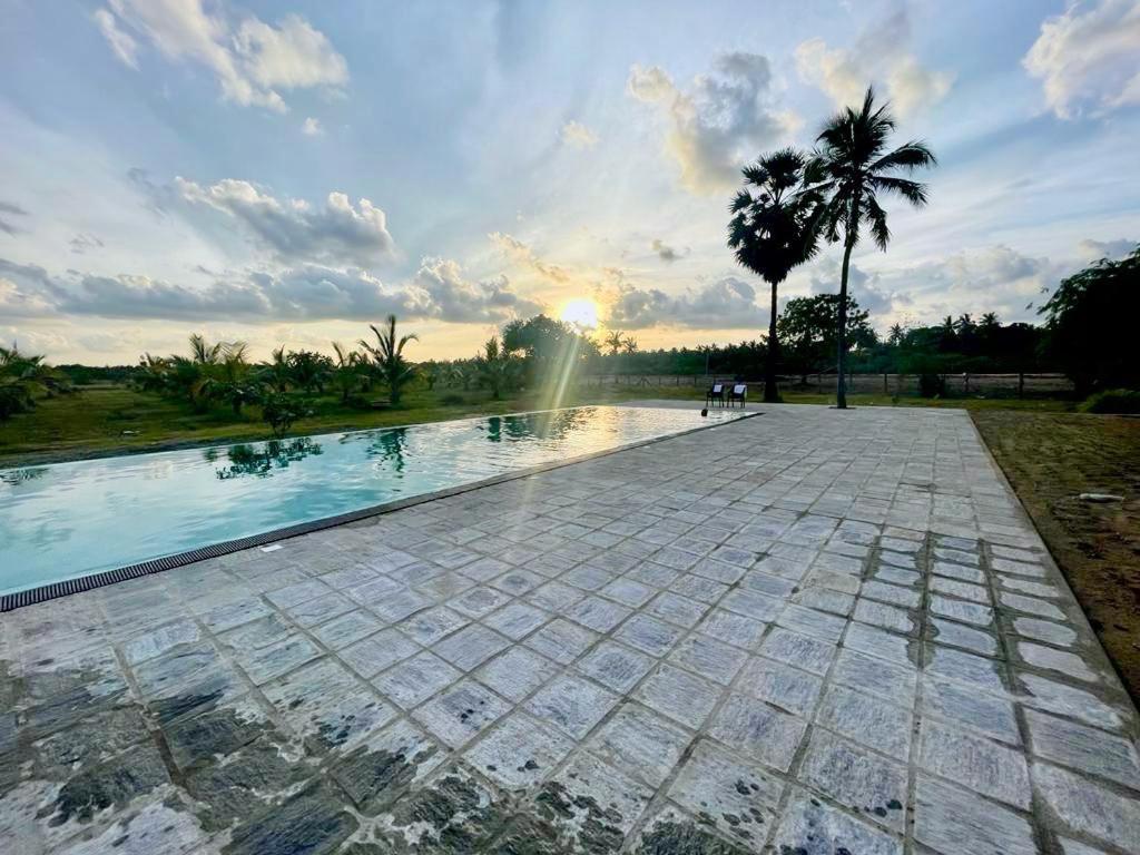 Kayjay Palms Hotel Passikudah Eksteriør billede
