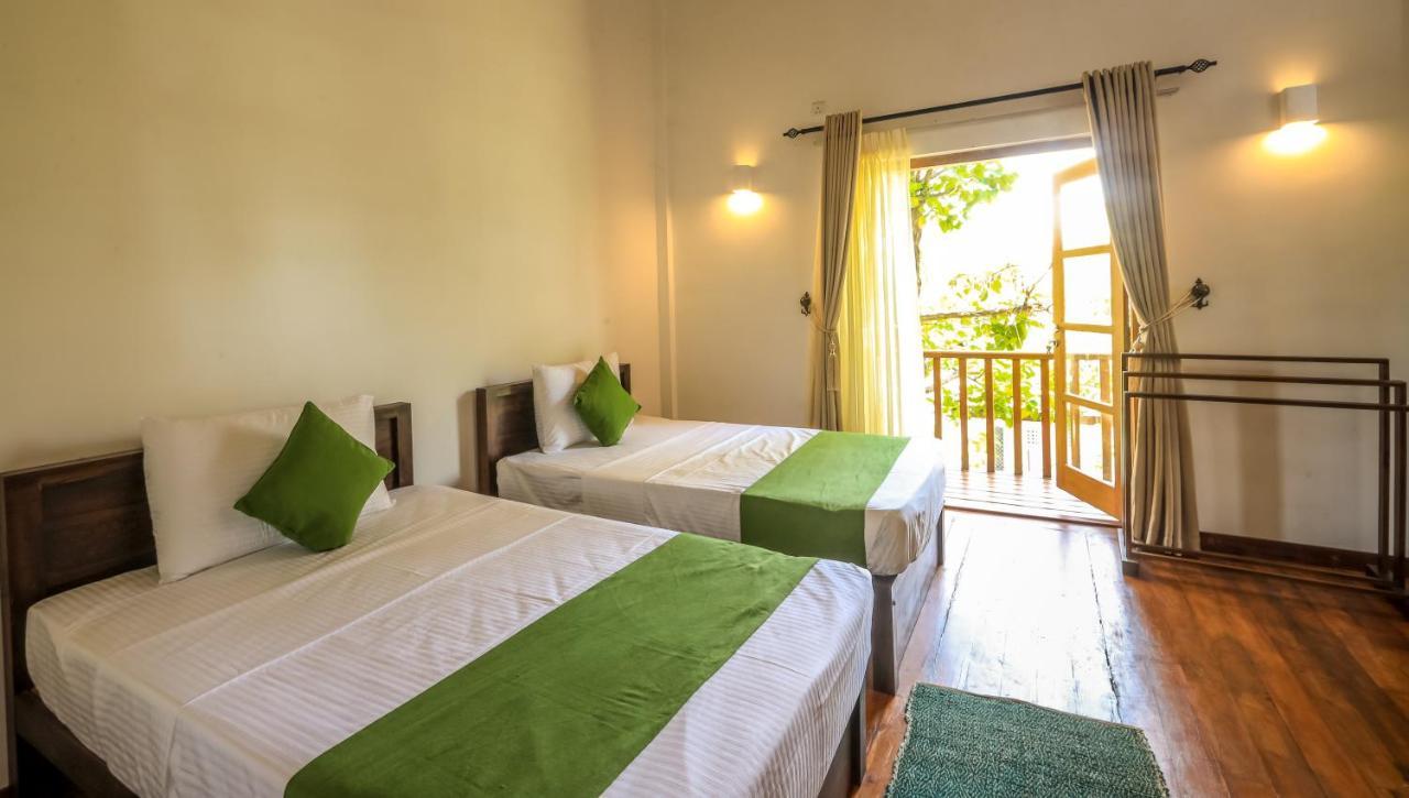 Kayjay Palms Hotel Passikudah Eksteriør billede
